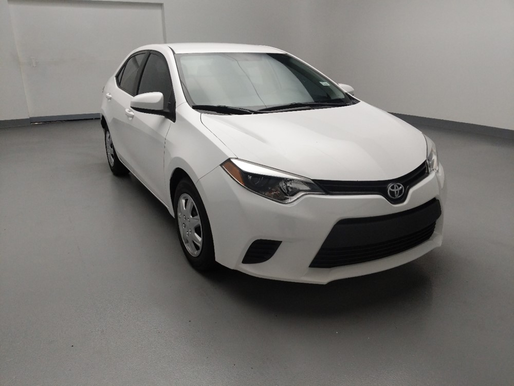 2015 Toyota Corolla - Passenger Front Bumper