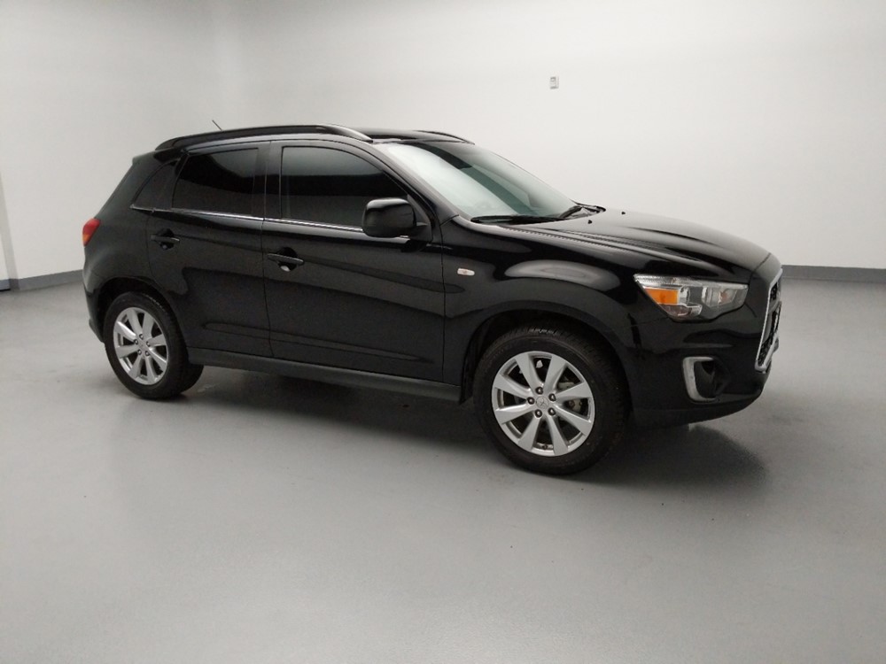 2015 Mitsubishi Outlander - Passenger Front Side