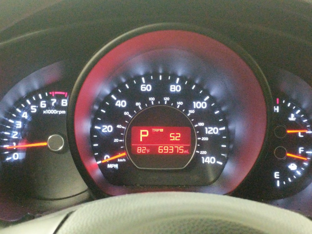 2016 Kia Soul - Odometer Close Up