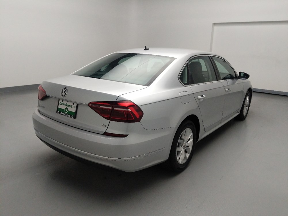 2017 Volkswagen Passat - Passenger Rear Bumper