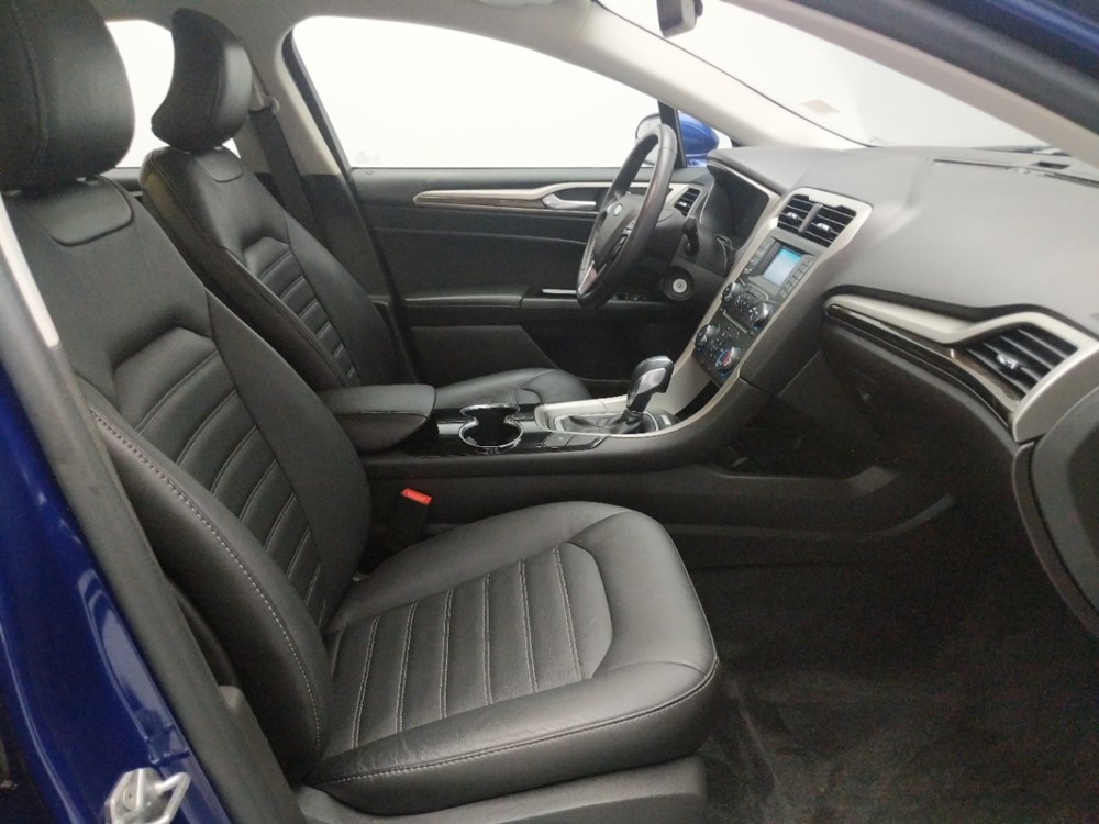 2016 Ford Fusion - Passenger Front Seat