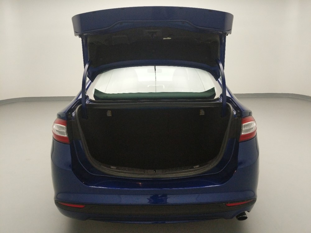 2016 Ford Fusion - Trunk