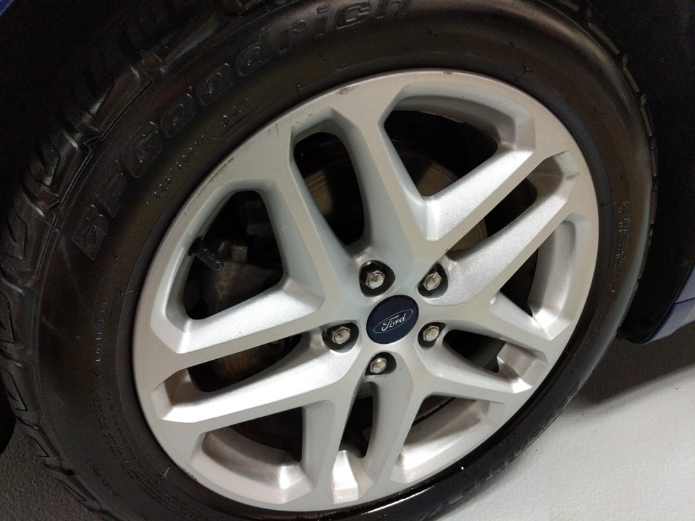 2016 Ford Fusion - Wheel