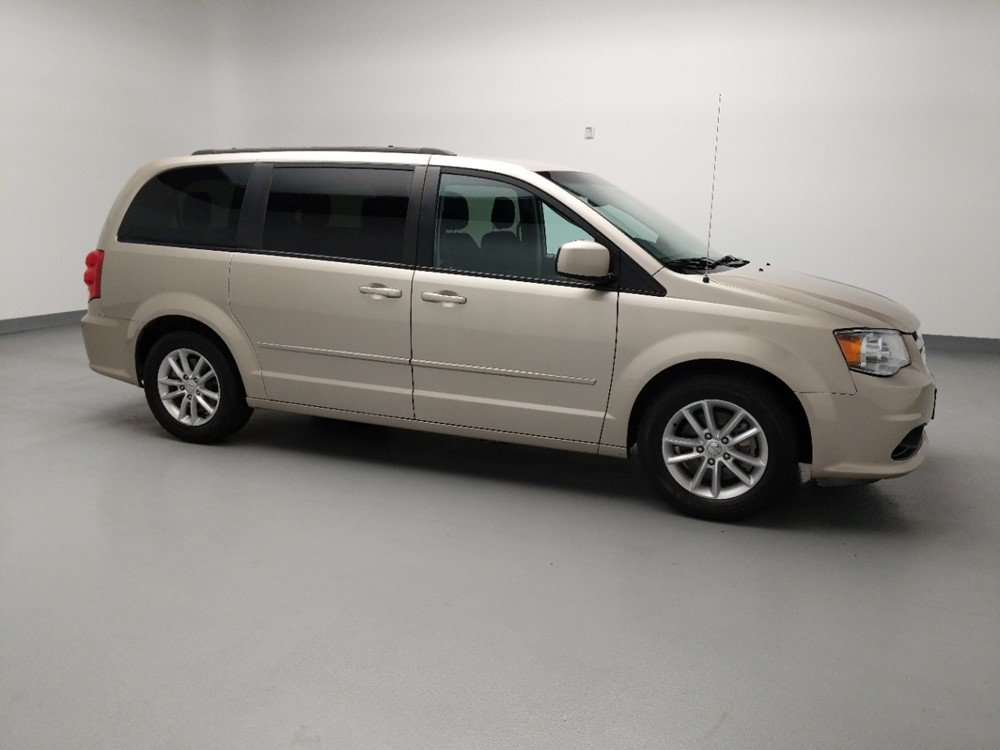 2015 Dodge Grand Caravan - Passenger Front Side