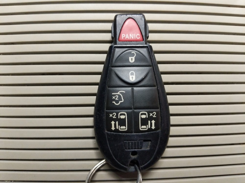 2015 Dodge Grand Caravan - Keys