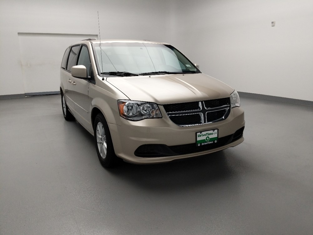2015 Dodge Grand Caravan - Passenger Front Hood