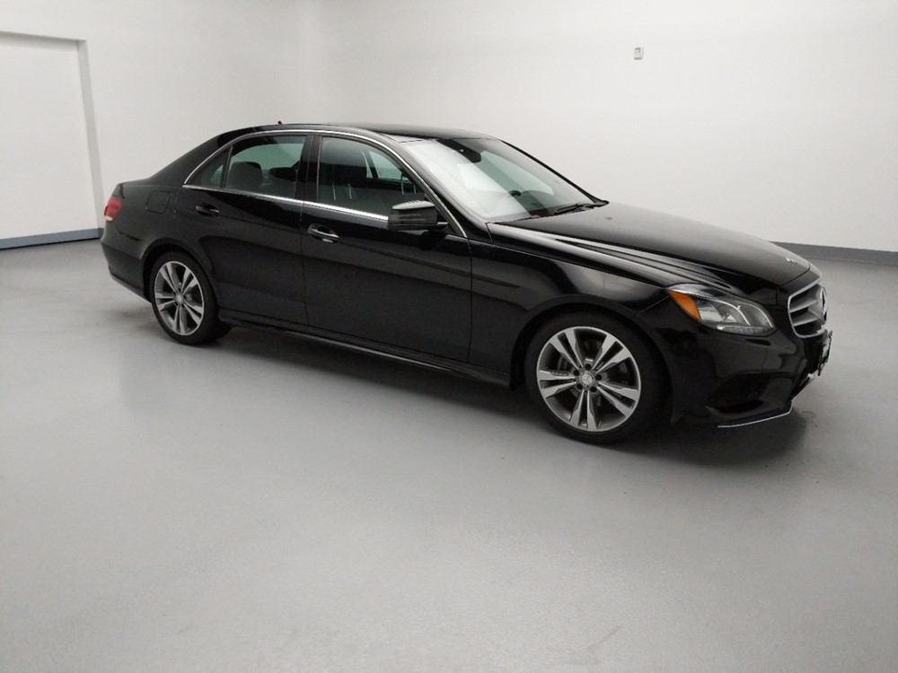 2016 Mercedes-Benz E350 - Passenger Front Side