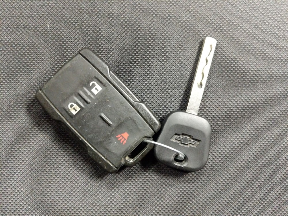 2018 Chevrolet Silverado 1500 - Keys