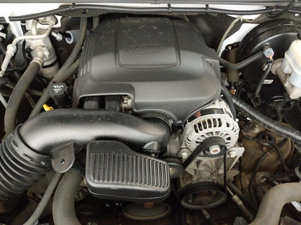 2011 Chevrolet Silverado 1500 - Engine