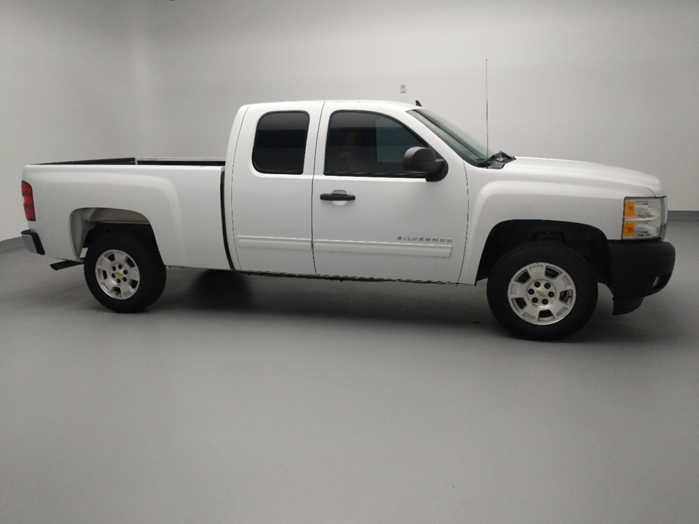 2011 Chevrolet Silverado 1500 - Passenger Front Side