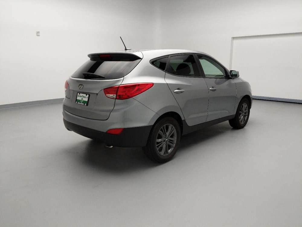 2014 Hyundai Tucson - Passenger Rear Bumper