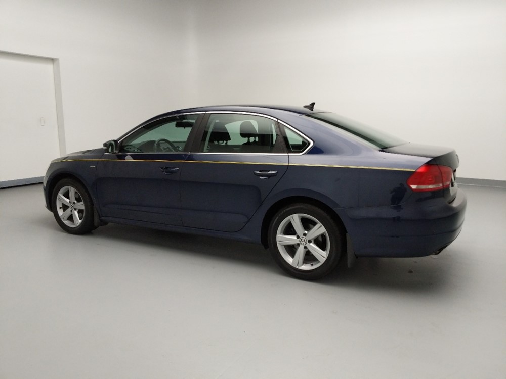 2015 Volkswagen Passat - Driver Rear Side