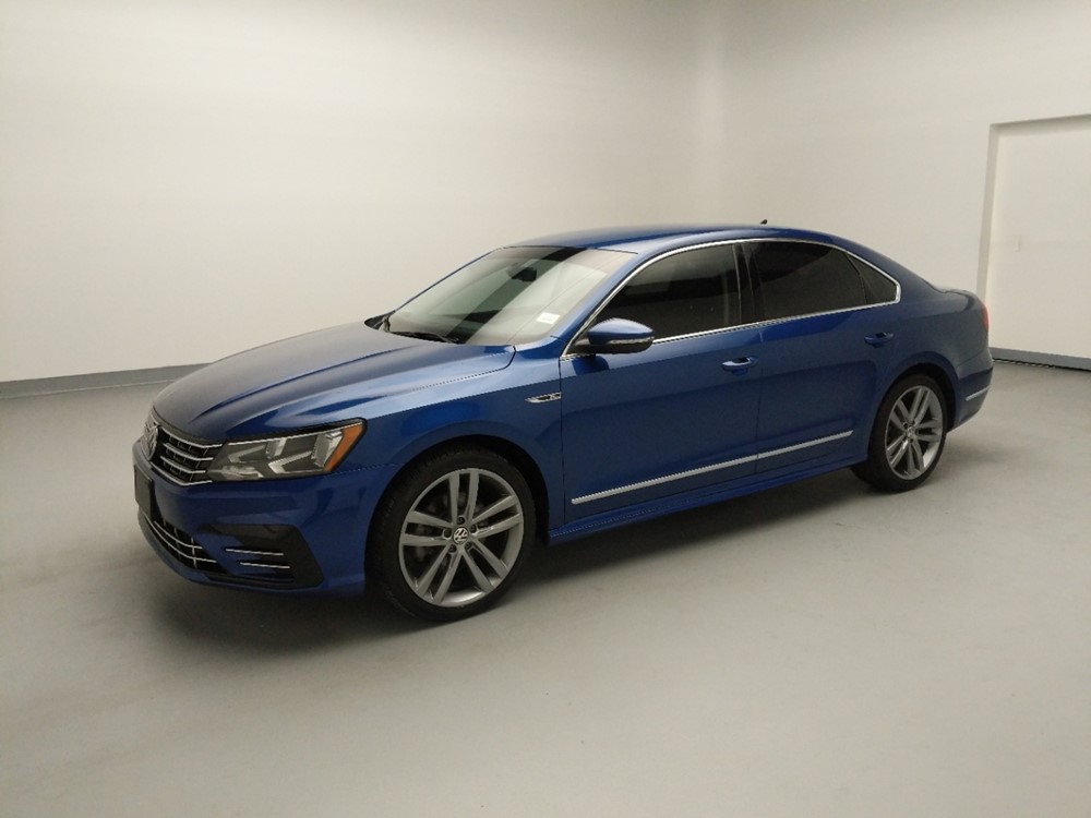 2017 Volkswagen Passat - Driver Front Side