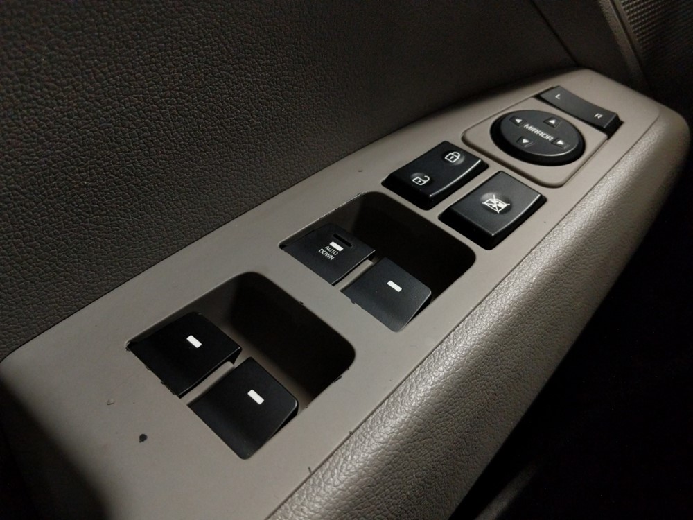 2017 Hyundai Elantra - Driver Power Windows/Lock Control