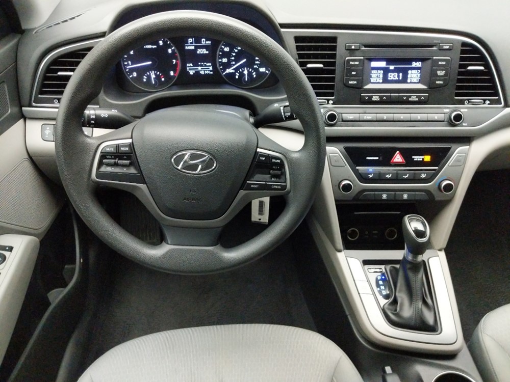 2017 Hyundai Elantra - Driver Dash