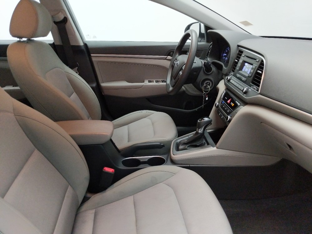 2017 Hyundai Elantra - Passenger Front Seat
