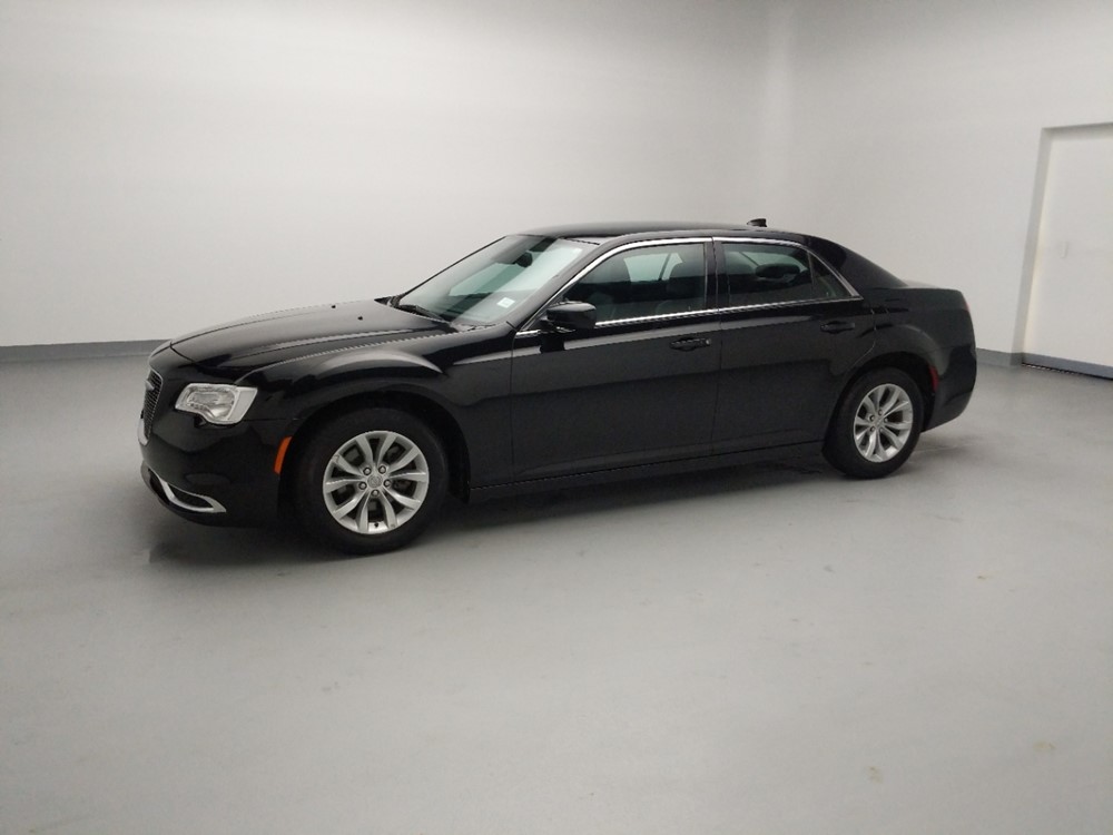 2015 Chrysler 300 - Driver Front Side