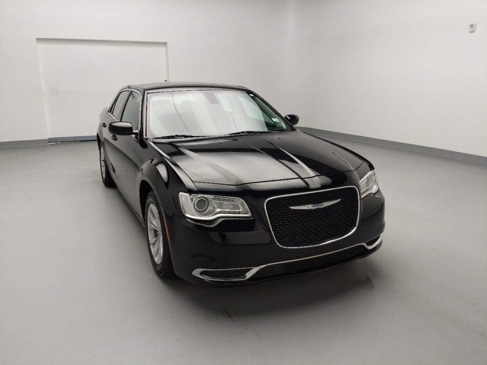 2015 Chrysler 300 - Passenger Front Hood