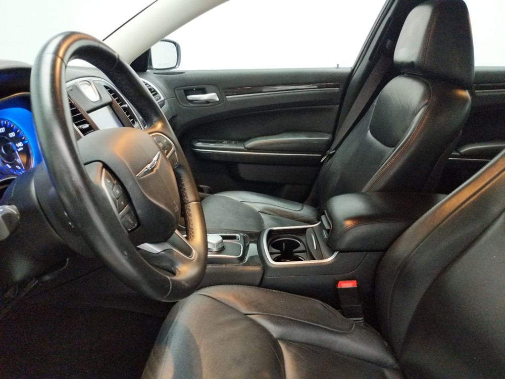2015 Chrysler 300 - Driver Front Seat