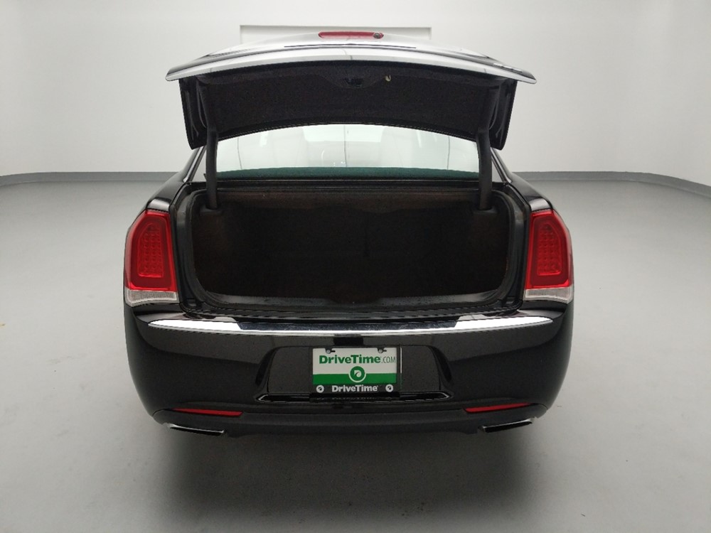 2015 Chrysler 300 - Trunk