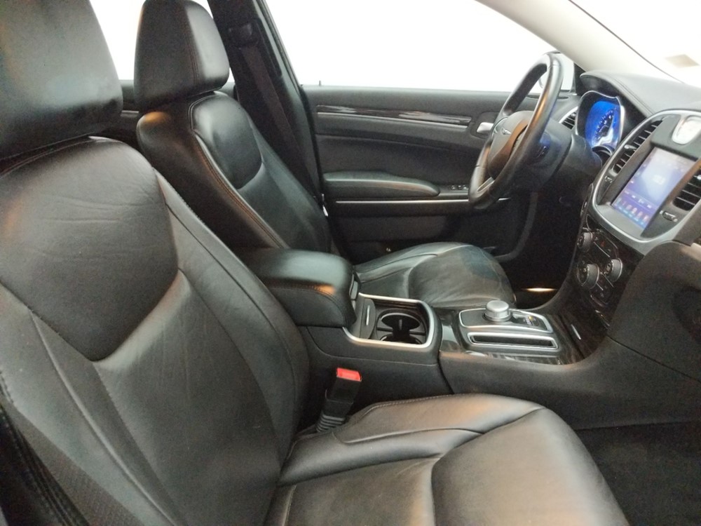 2015 Chrysler 300 - Passenger Front Seat