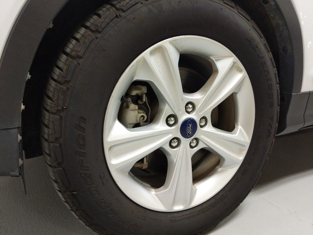 2016 Ford Escape - Wheel