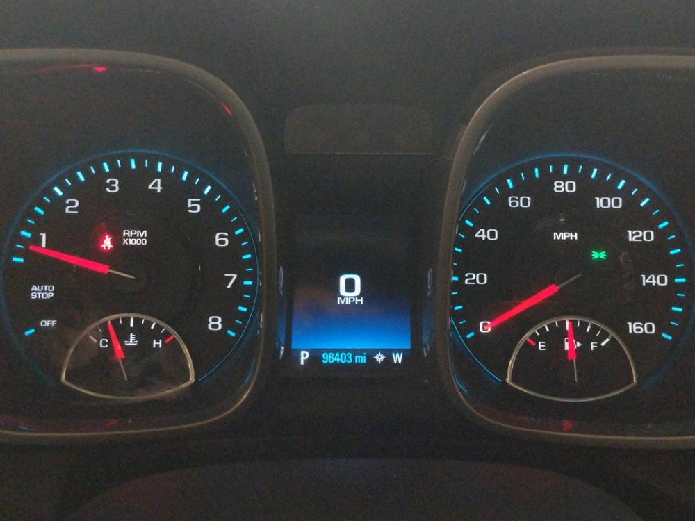 2015 Chevrolet Malibu - Odometer Close Up