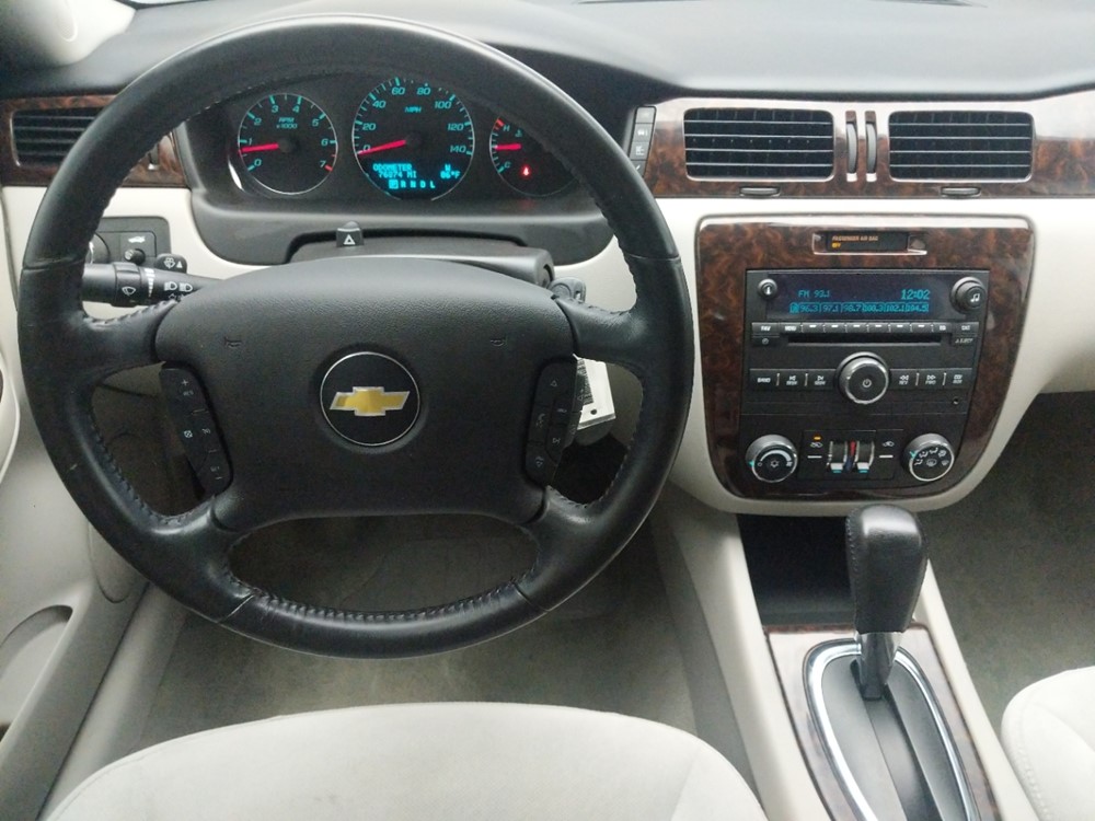 2014 Chevrolet Impala - Driver Dash