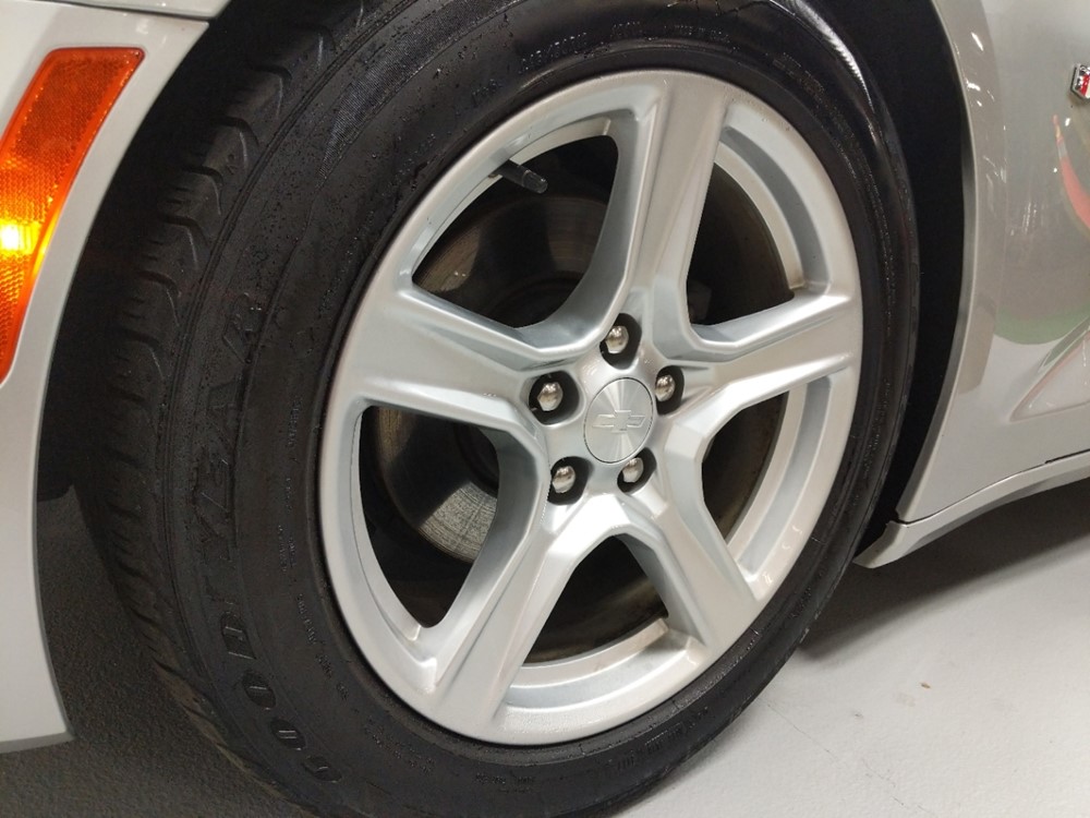 2018 Chevrolet Camaro - Wheel