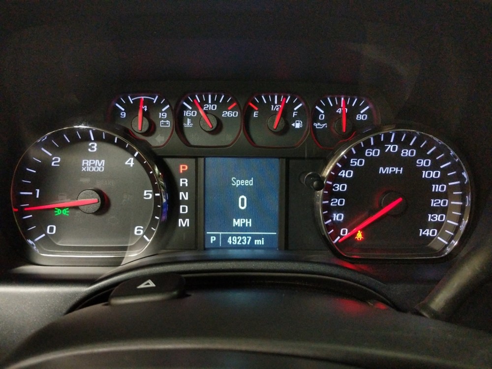2015 GMC Sierra 1500 - Odometer Close Up