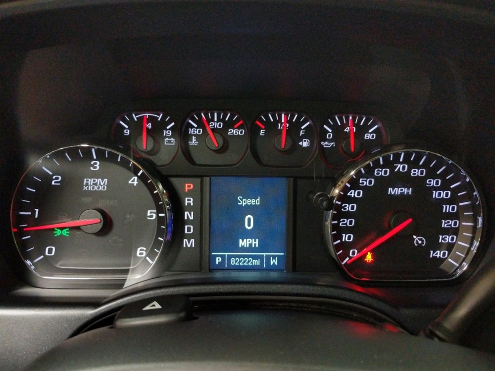 2015 GMC Sierra 1500 - Odometer Close Up