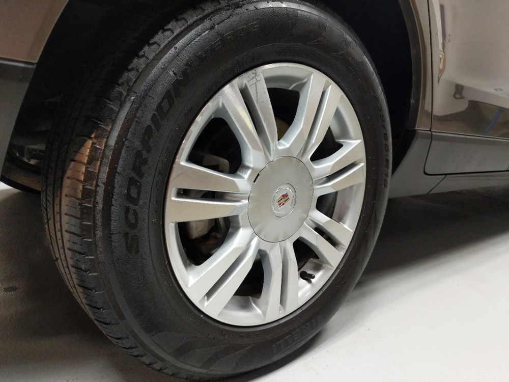 2011 Cadillac SRX - Wheel