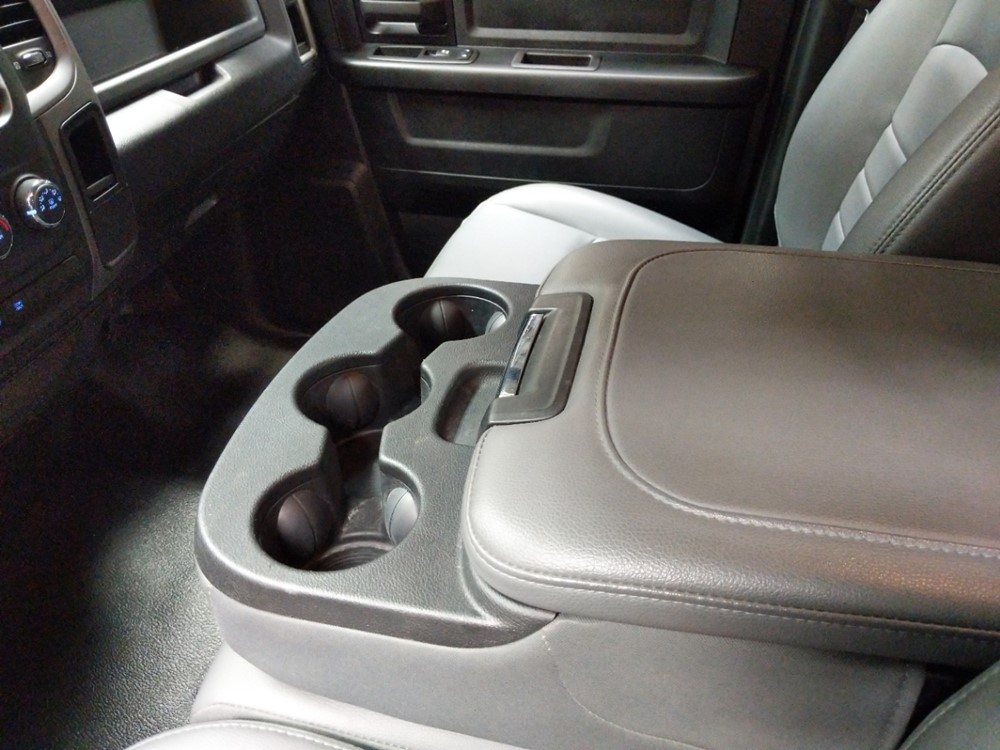 2018 Dodge Ram 1500 - Center Console/Cup Holders