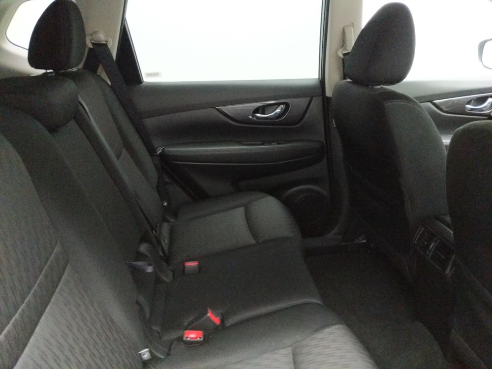 2018 Nissan Rogue - Passenger Rear Seat