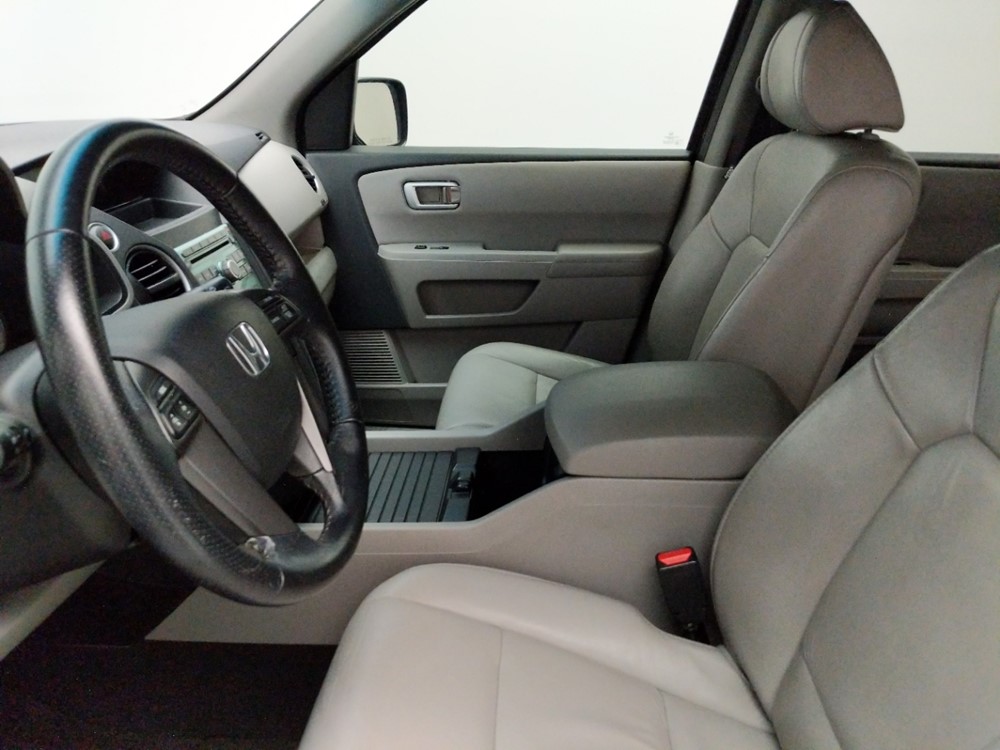 2011 Honda Pilot - Driver Front Seat