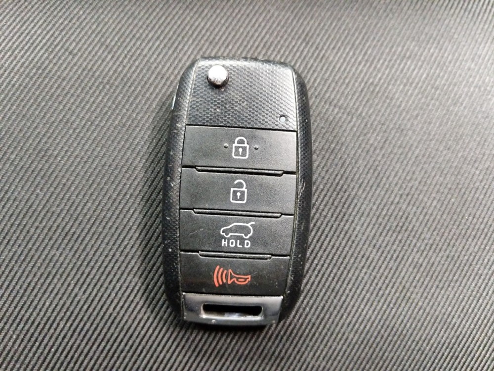 2017 Kia Soul - Keys