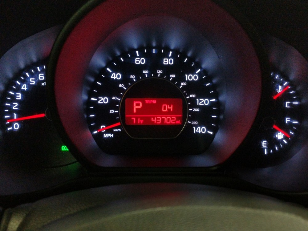 2016 Kia Soul - Odometer Close Up