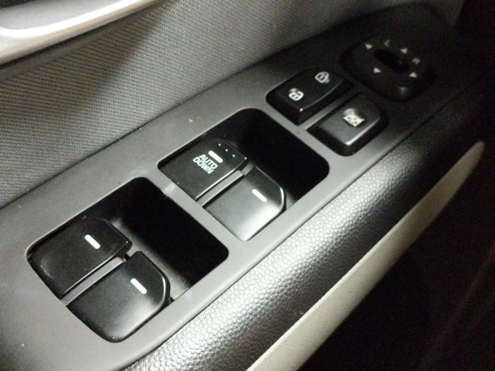 2016 Kia Soul - Driver Power Windows/Lock Control