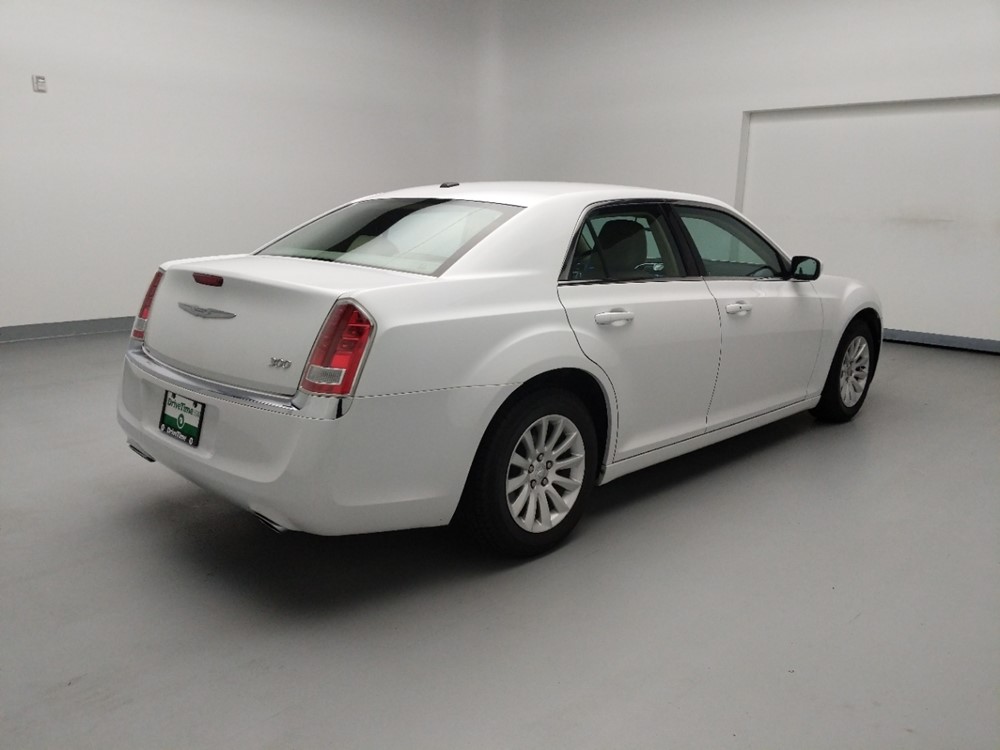 2014 Chrysler 300 - Passenger Rear Bumper