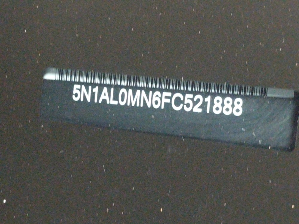 2015 INFINITI QX60 - VIN Plate