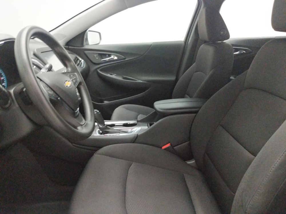 2018 Chevrolet Malibu - Driver Front Seat