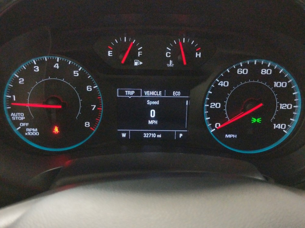 2018 Chevrolet Malibu - Odometer Close Up