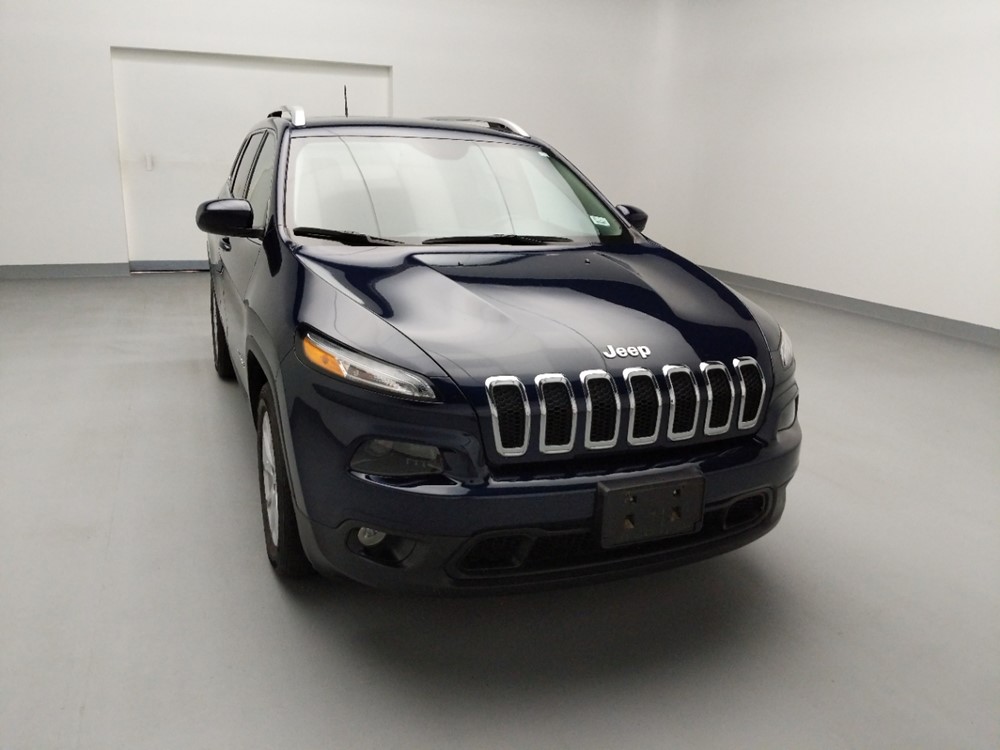 2016 Jeep Cherokee - Passenger Front Hood