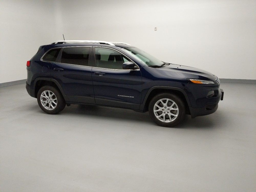 2016 Jeep Cherokee - Passenger Front Side