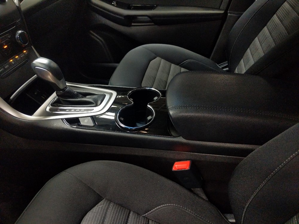 2015 Ford Edge - Center Console/Cup Holders