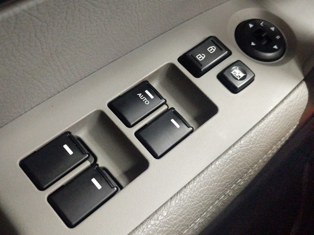 2013 Kia Sorento - Driver Power Windows/Lock Control