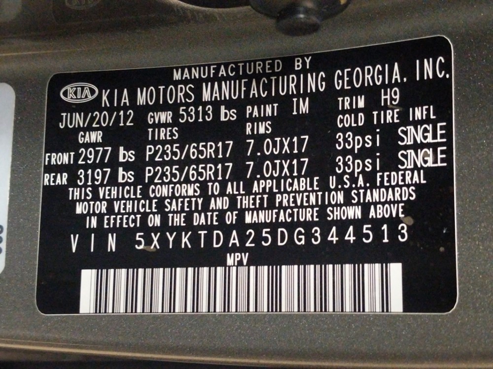 2013 Kia Sorento - VIN Plate