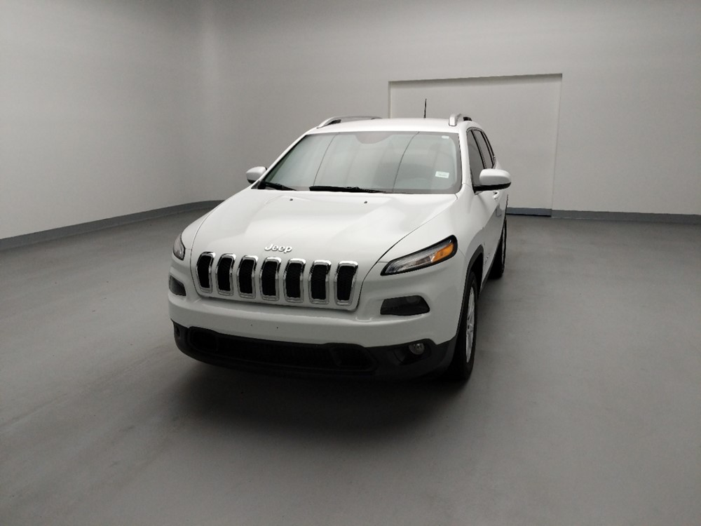 2018 Jeep Cherokee - Driver Front Hood