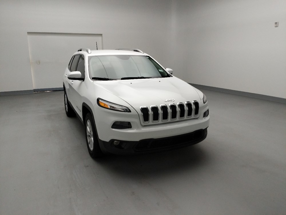 2018 Jeep Cherokee - Passenger Front Hood