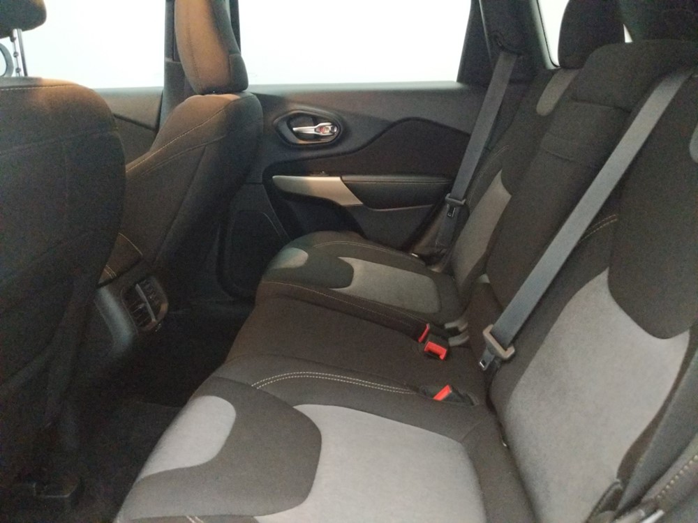 2018 Jeep Cherokee - Driver Rear Seat